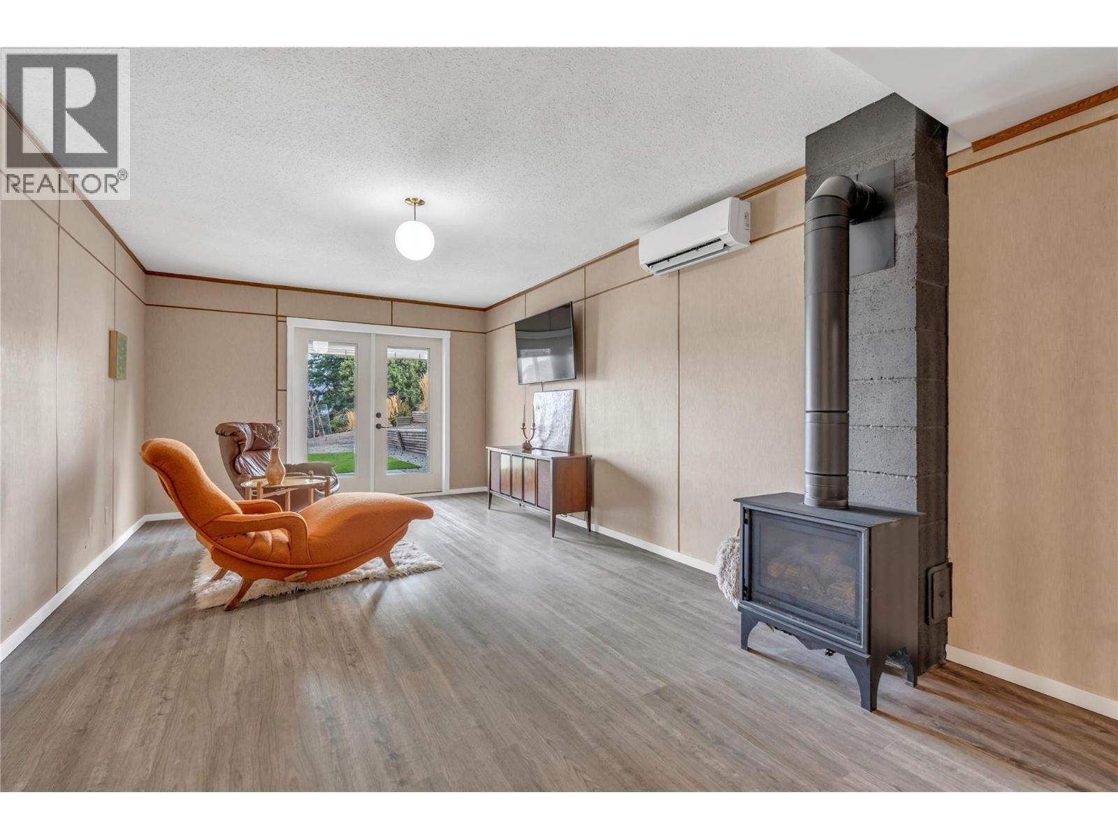 5100 Wilson Road, Summerland