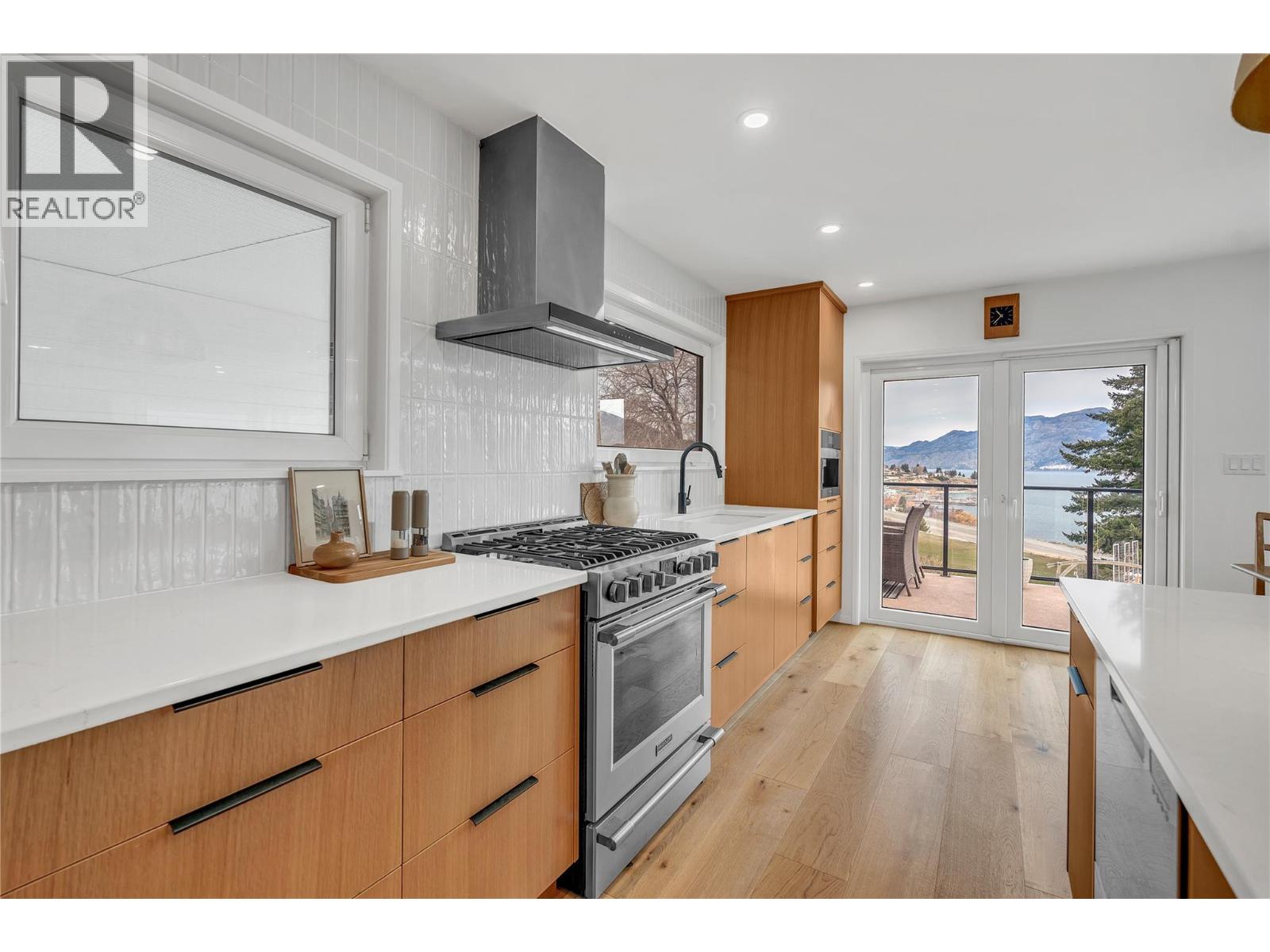 5100 Wilson Road, Summerland