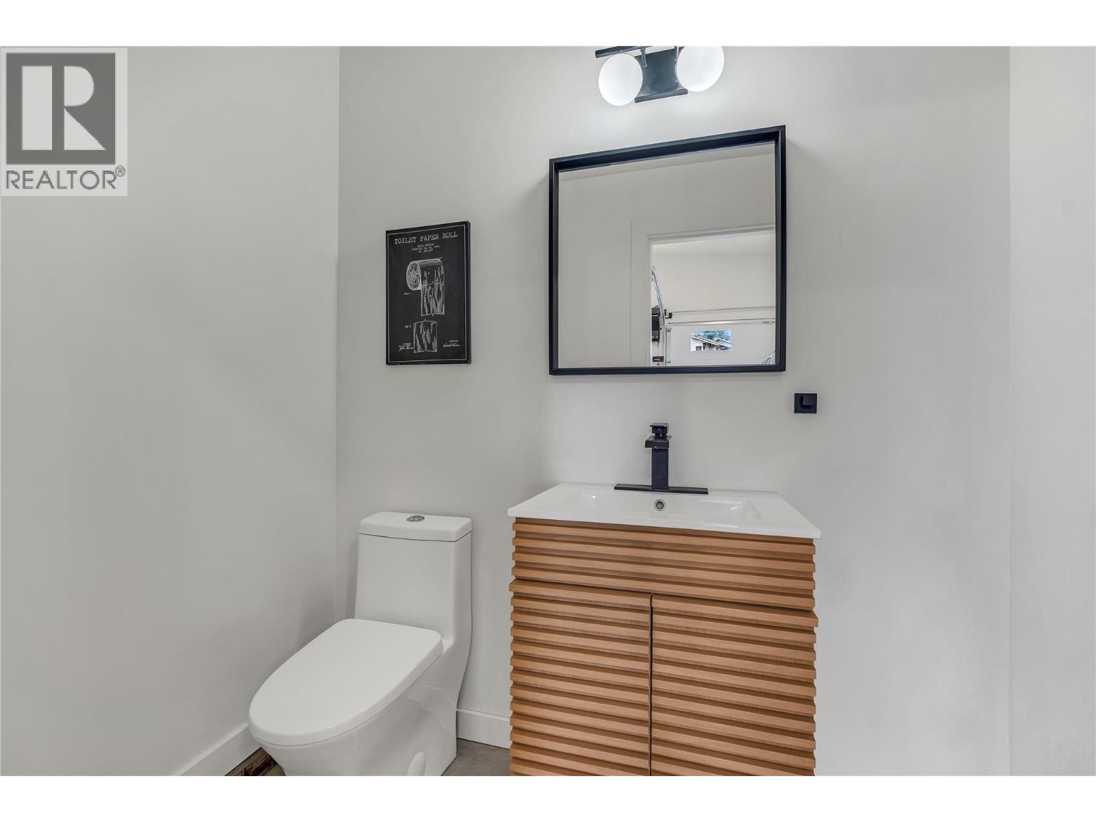 5100 Wilson Road, Summerland