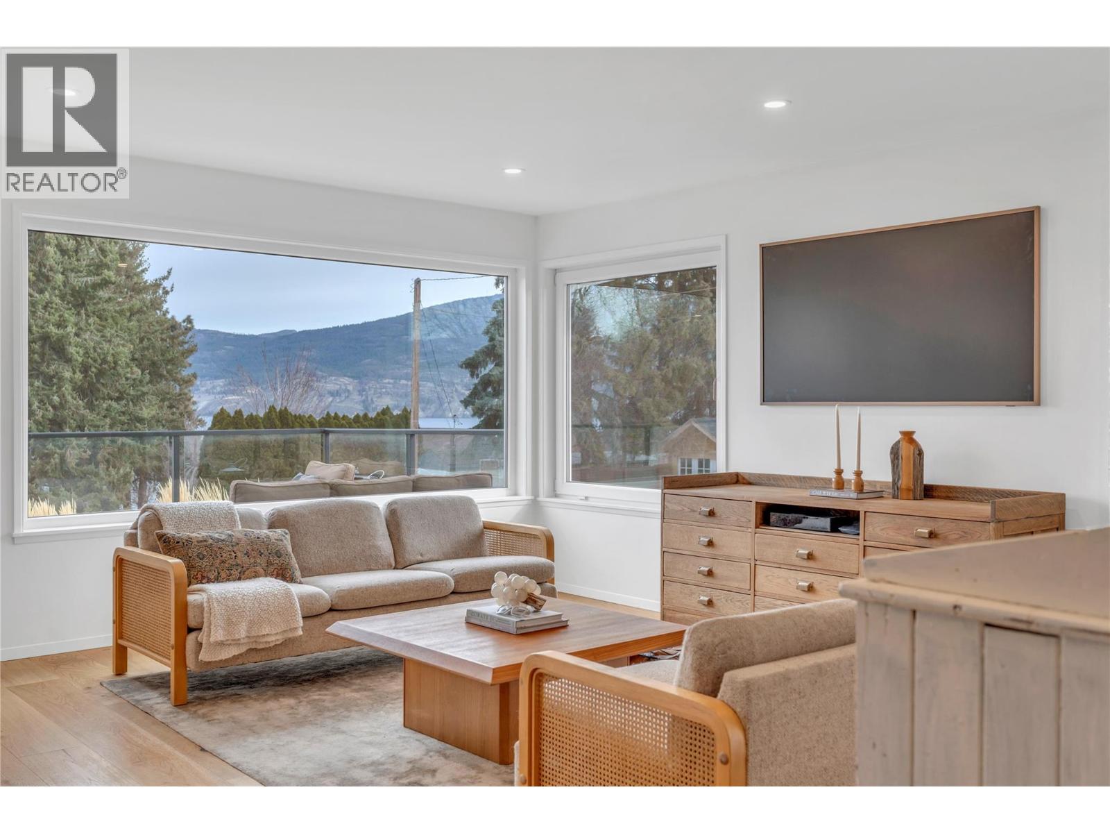 5100 Wilson Road, Summerland