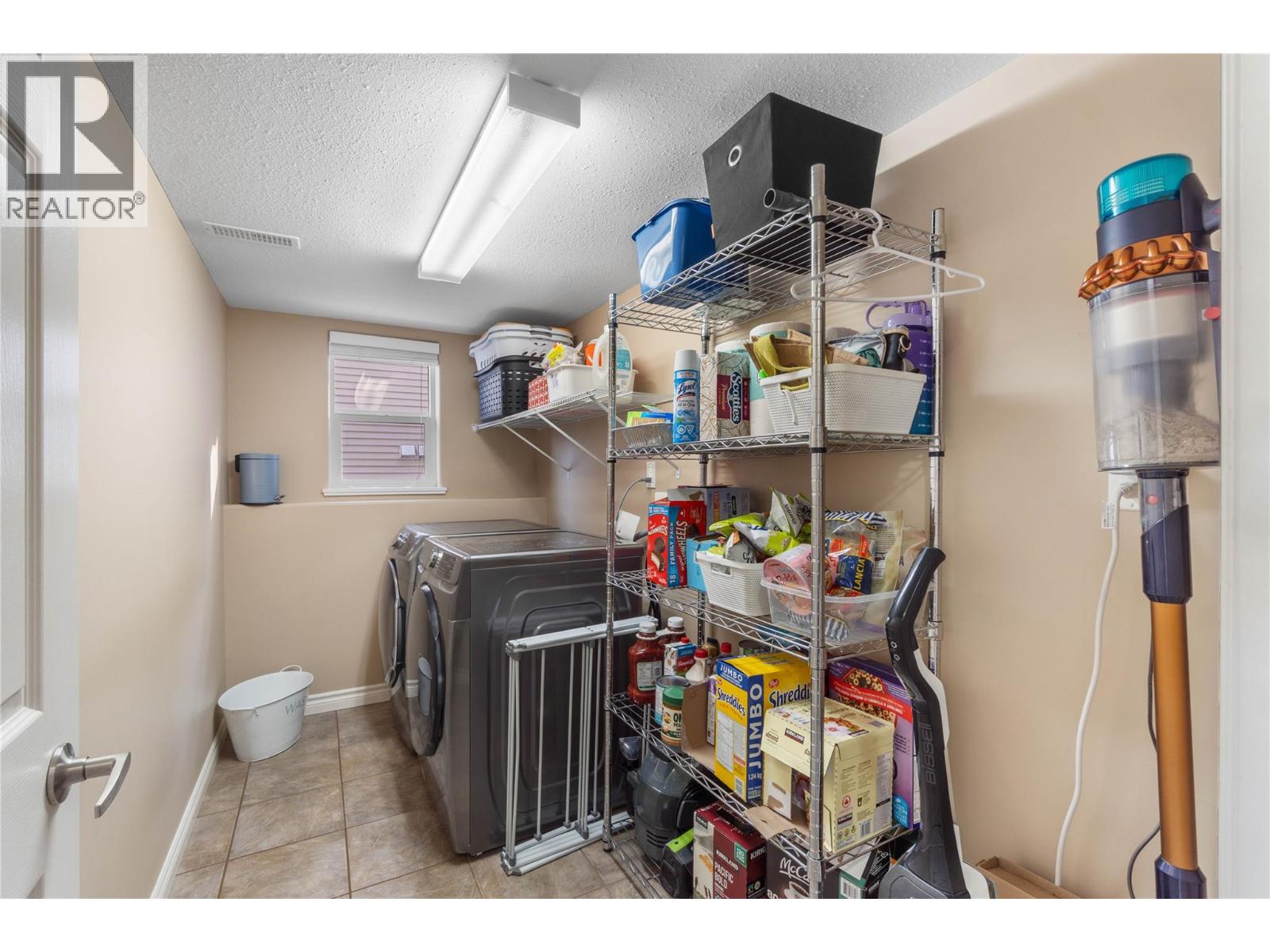 2572 WILLOWBRAE Court, Kamloops