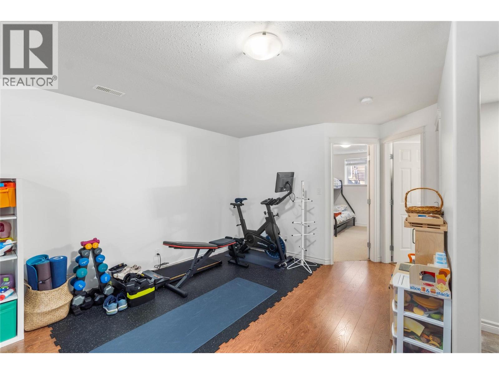 2572 WILLOWBRAE Court, Kamloops