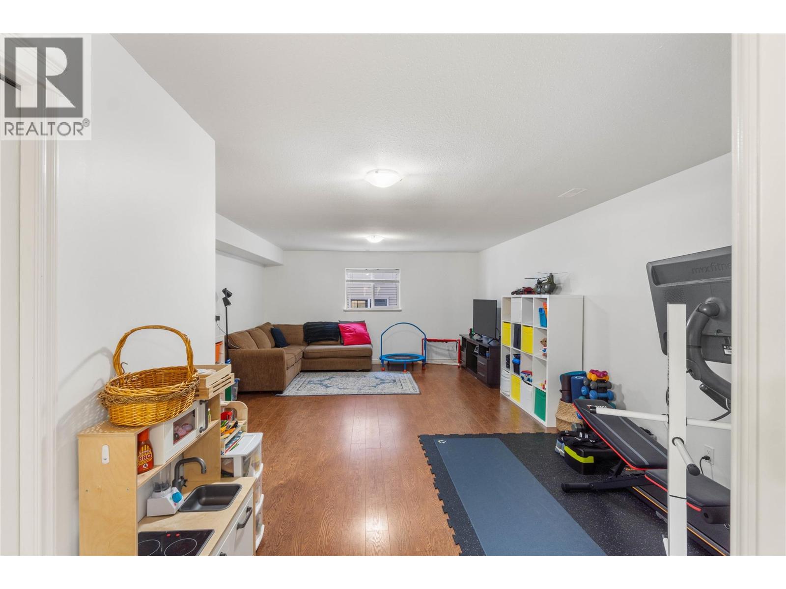 2572 WILLOWBRAE Court, Kamloops