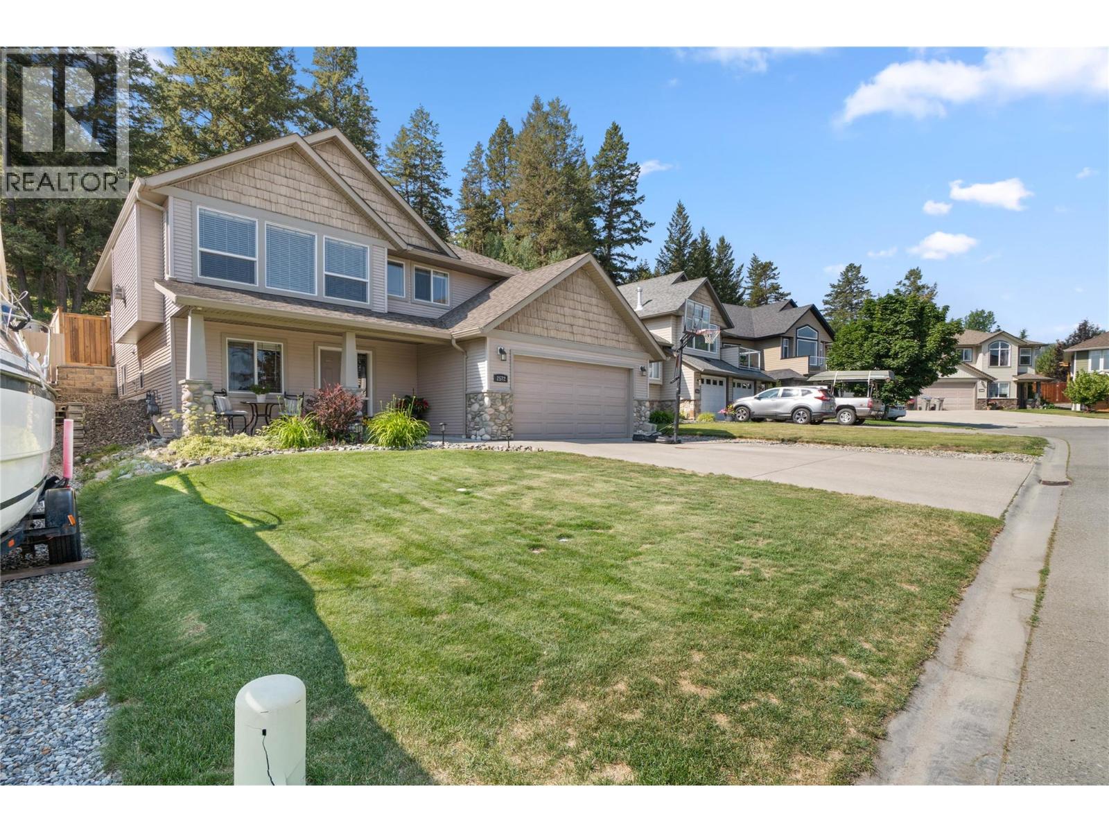 2572 WILLOWBRAE Court, Kamloops