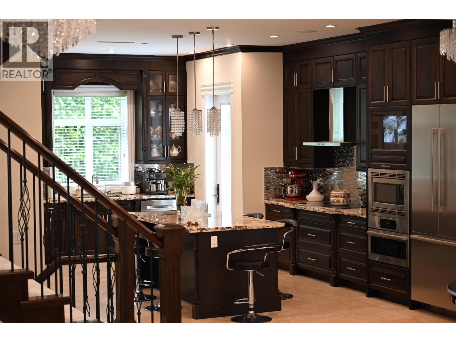 1985 W 52ND AVENUE, Vancouver