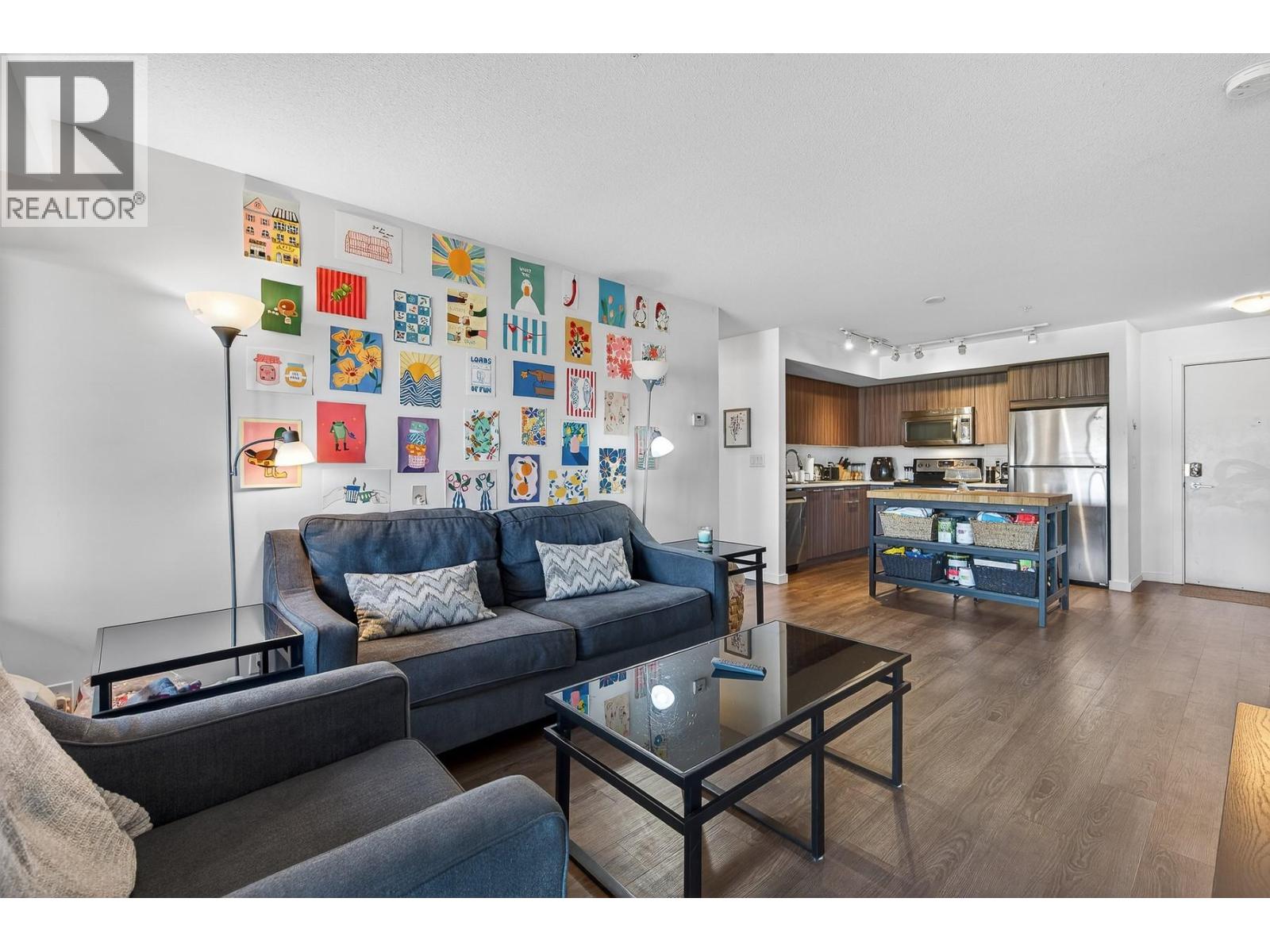 116 883 Academy Way, Kelowna