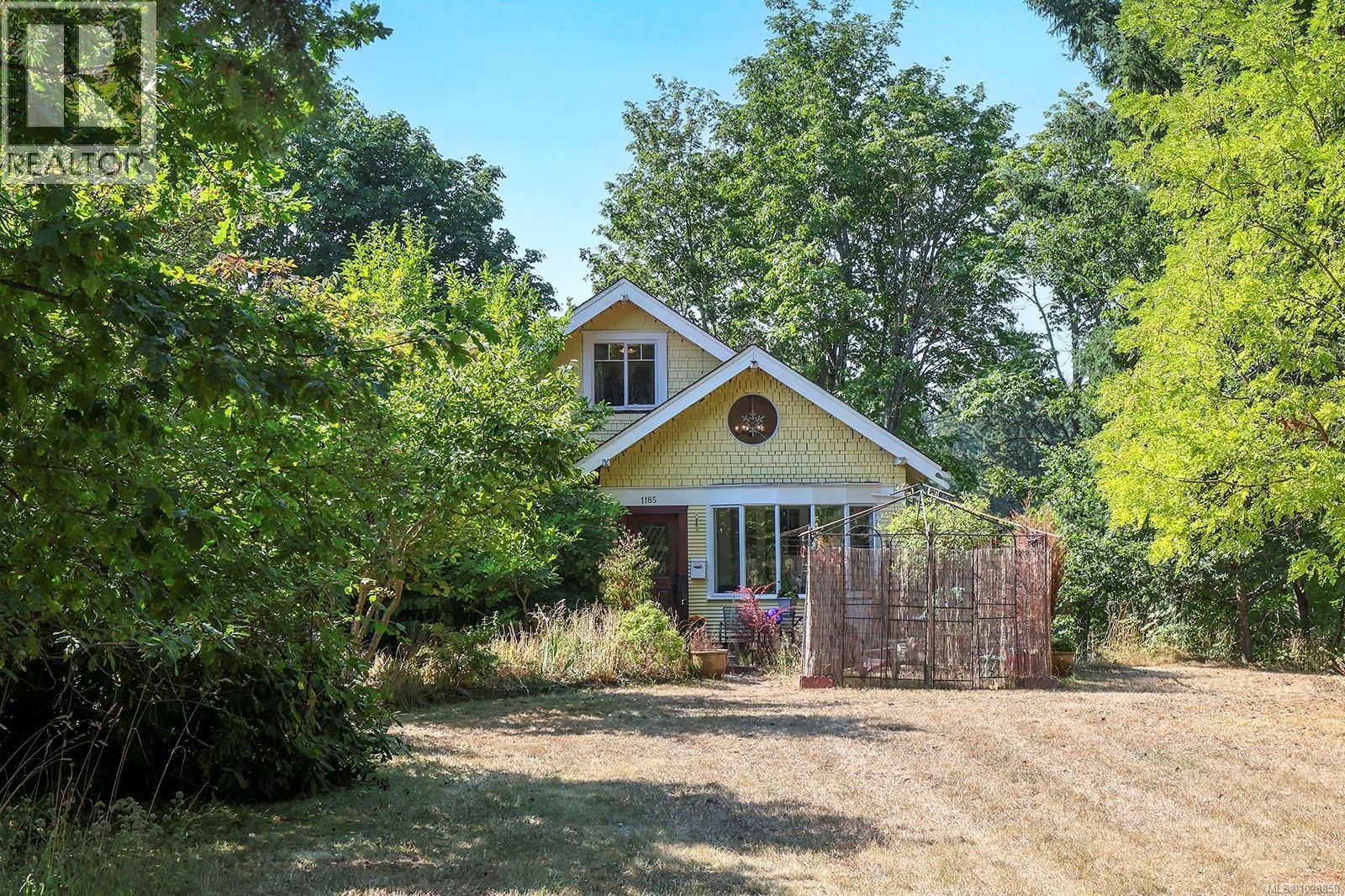 1185 5TH ST - Image 3