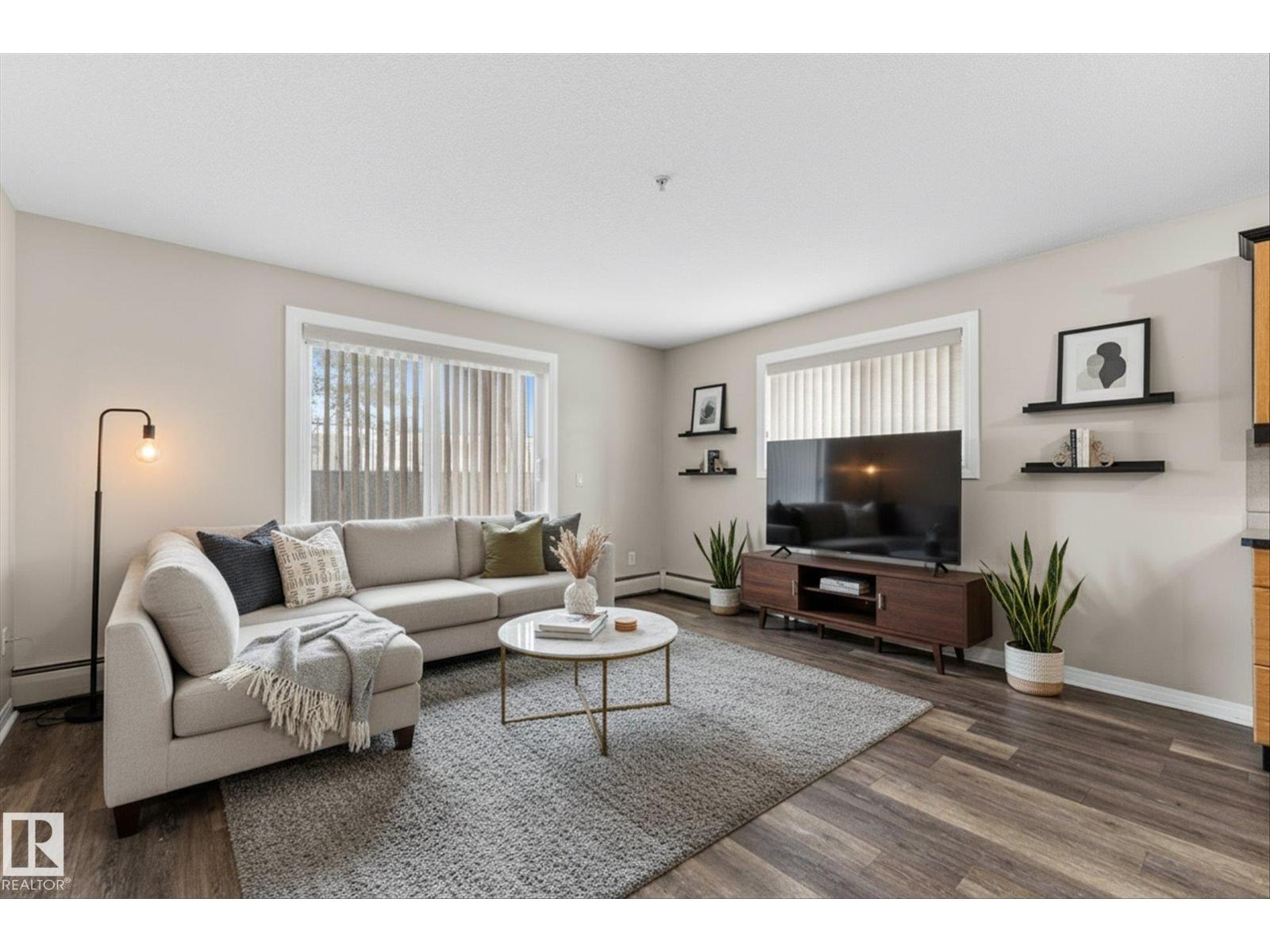 #112 9945 167 ST NW - 1