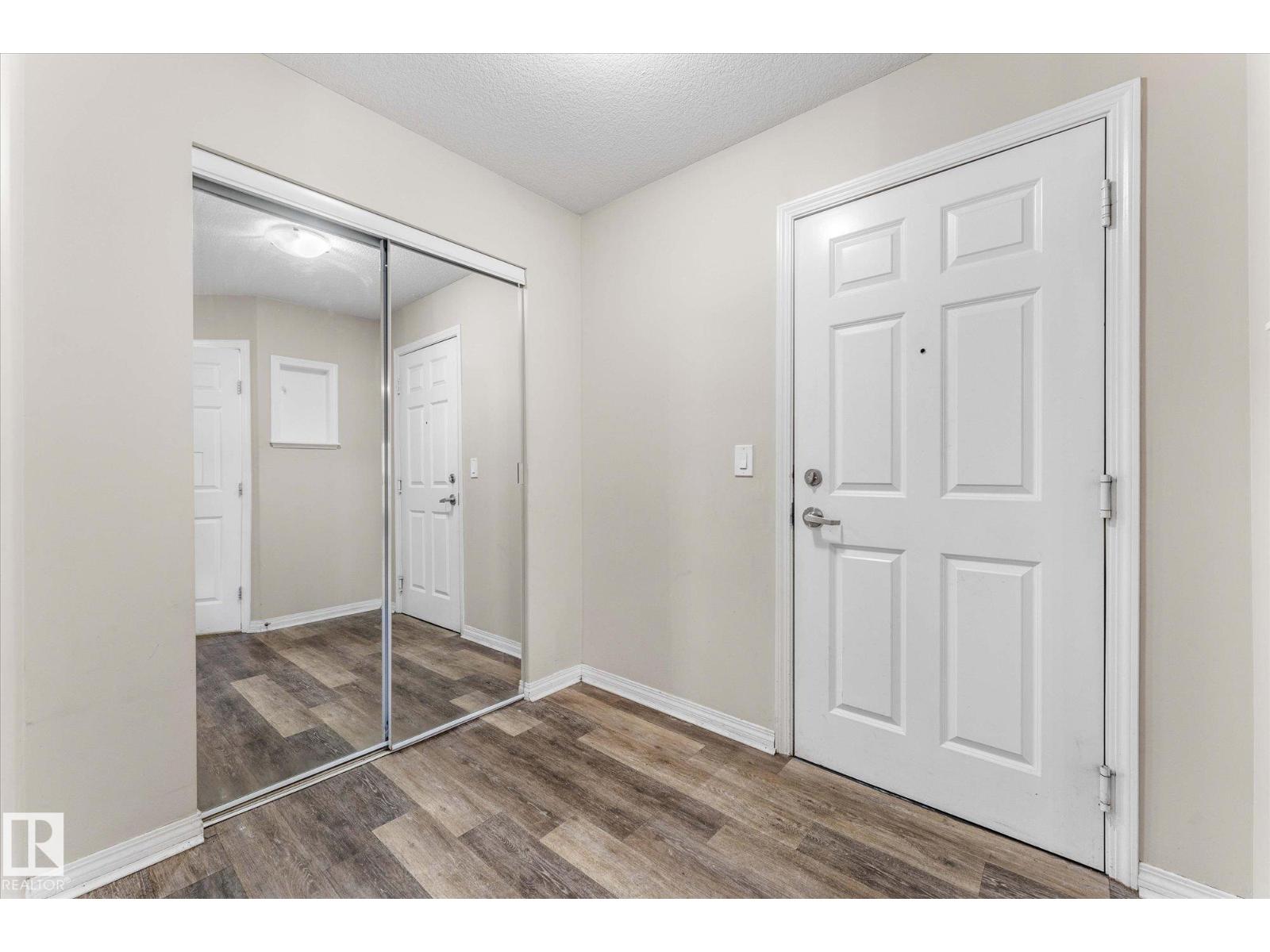 #112 9945 167 ST NW - 25