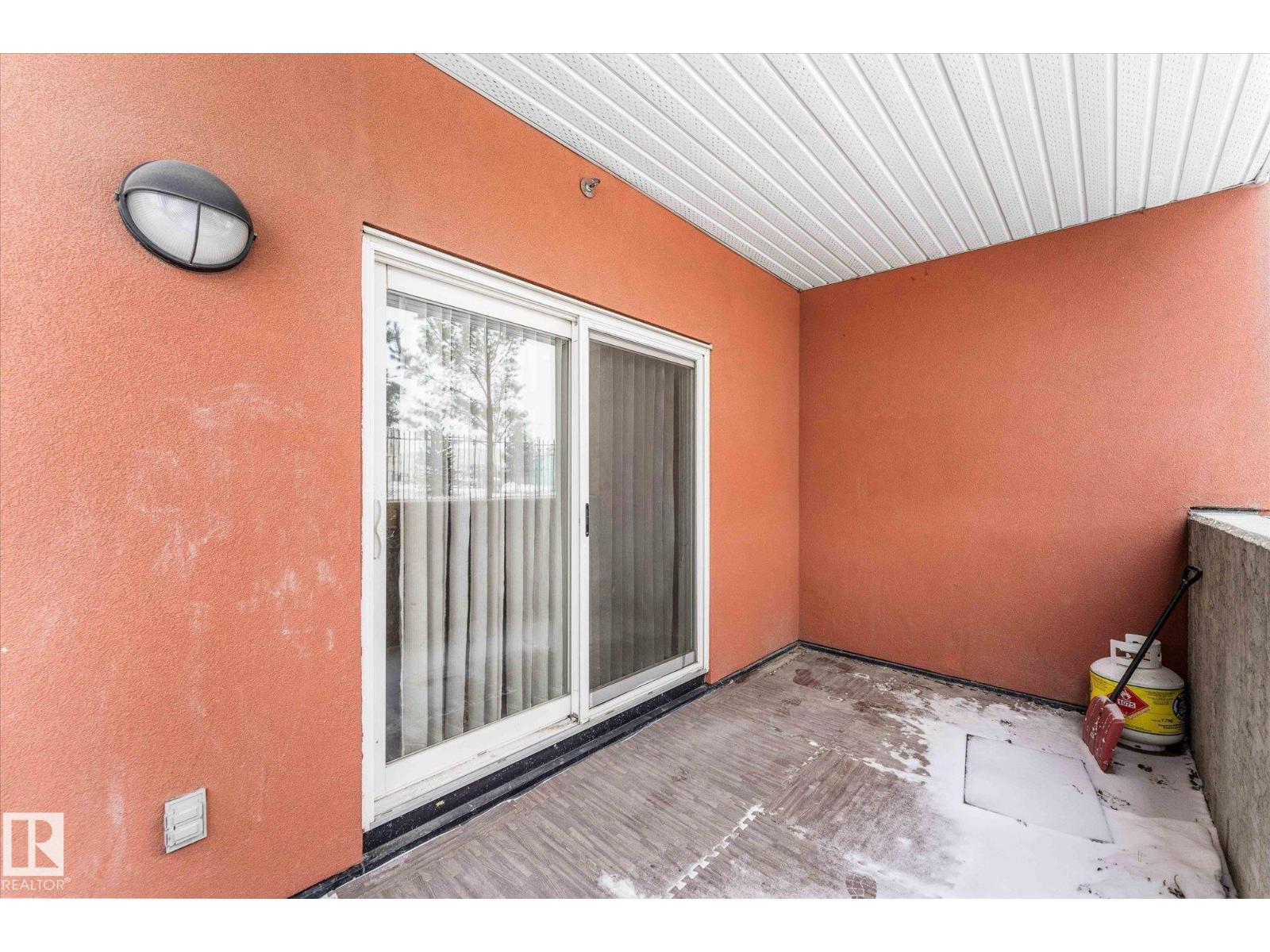 #112 9945 167 ST NW - 27