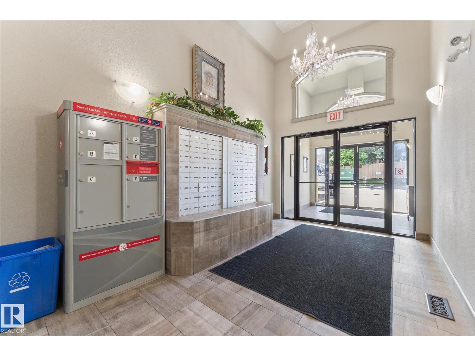 #112 9945 167 ST NW - 33