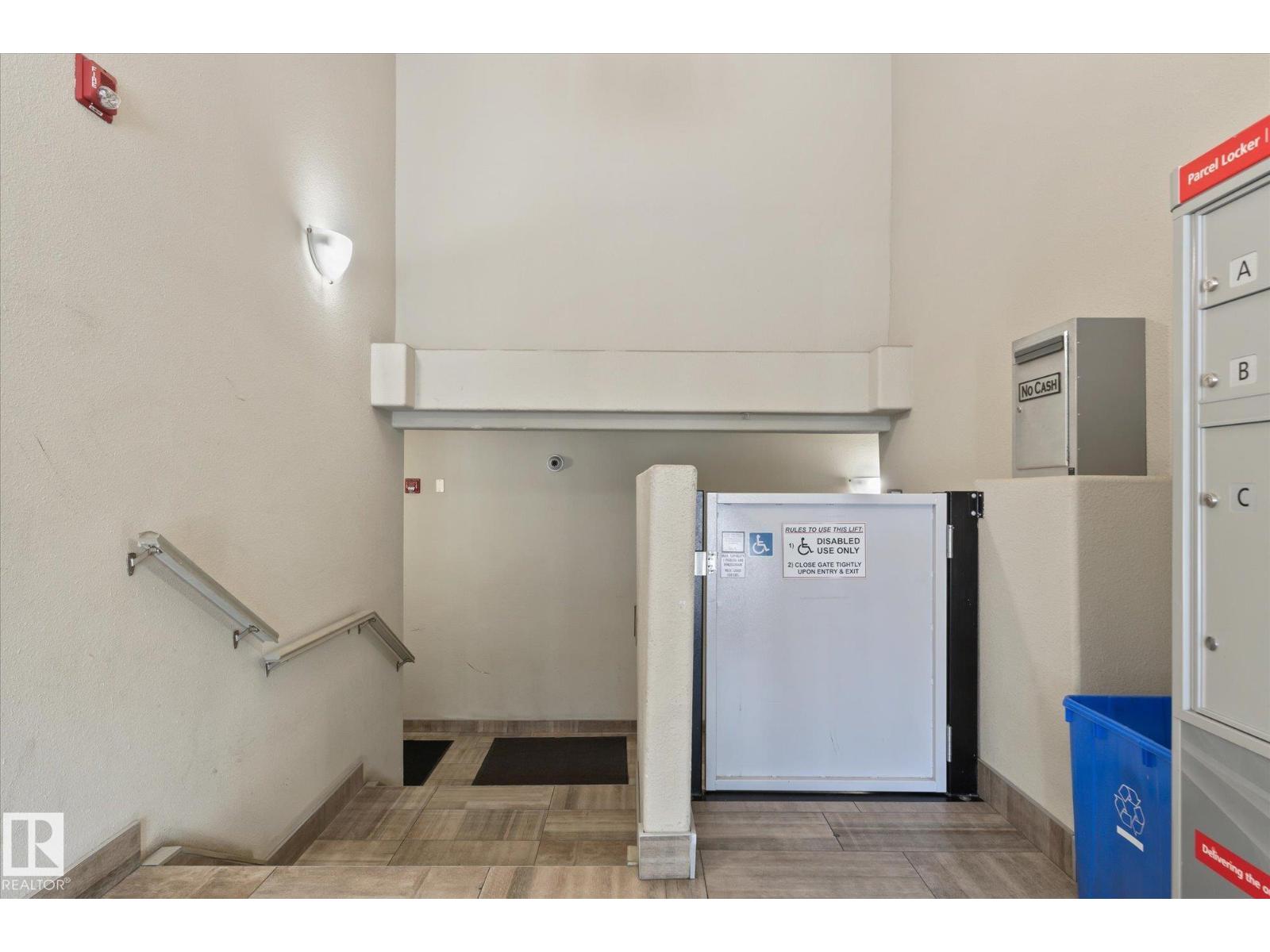 #112 9945 167 ST NW - 34