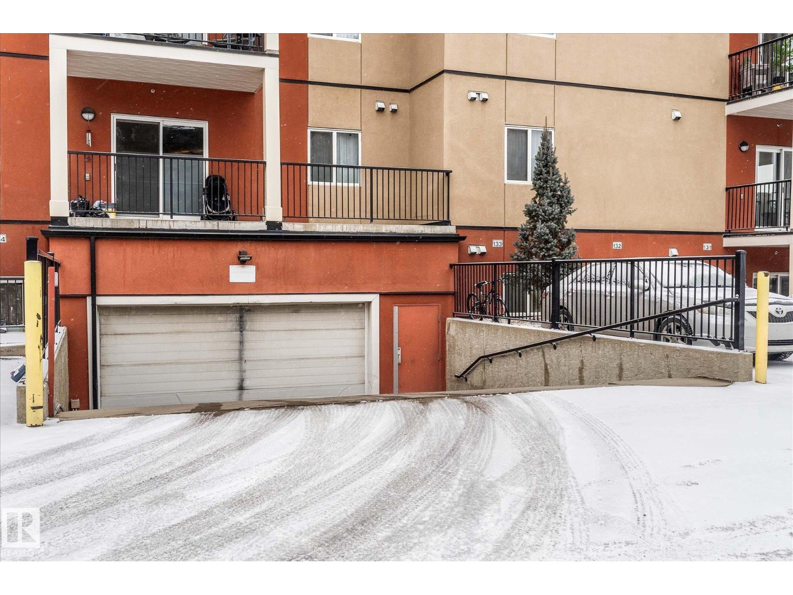 #112 9945 167 ST NW - 41