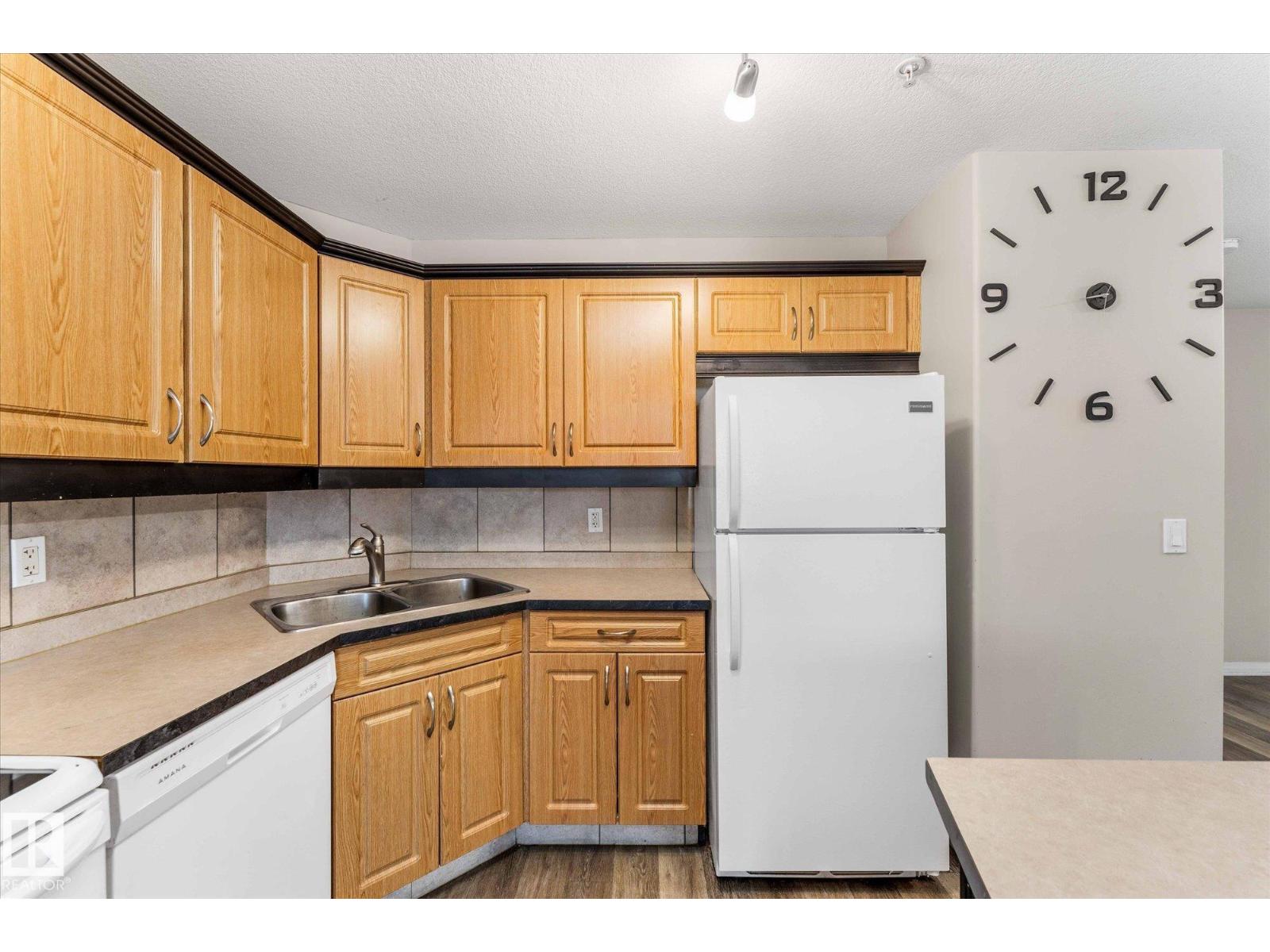 #112 9945 167 ST NW - 5