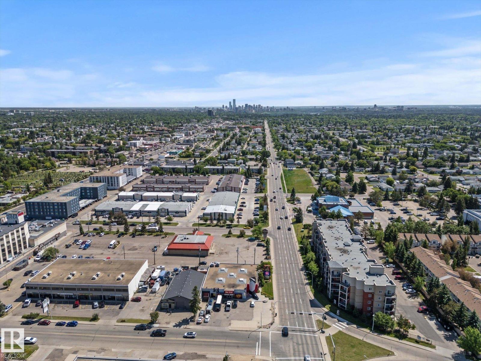 #112 9945 167 ST NW - 54