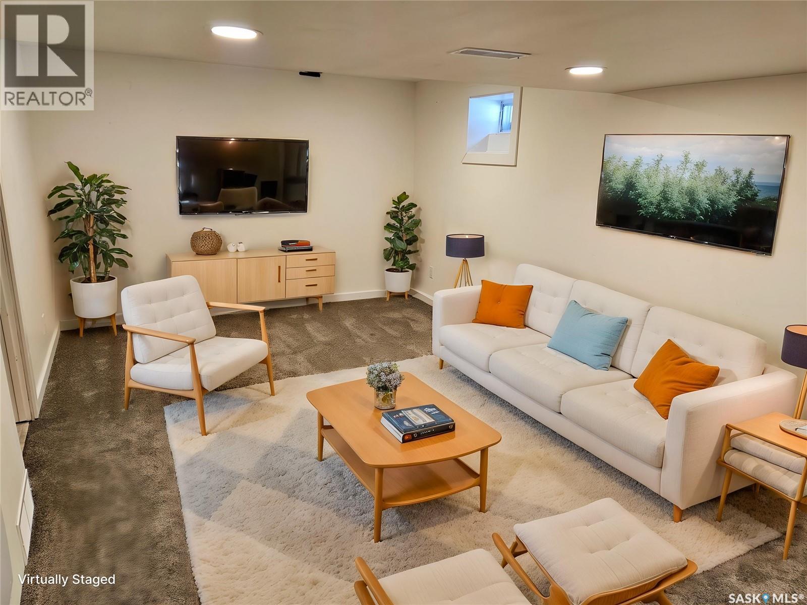 Single Family House Bungalow for Sale in  th AVENUE NE Swift Current 