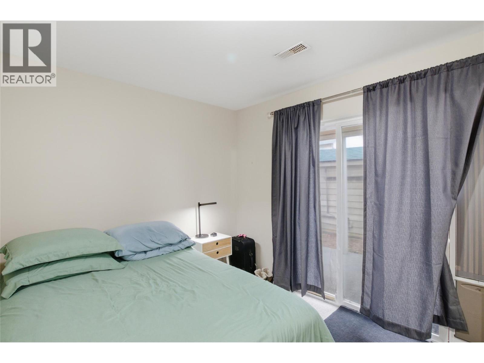 1938 Manning Court - 17