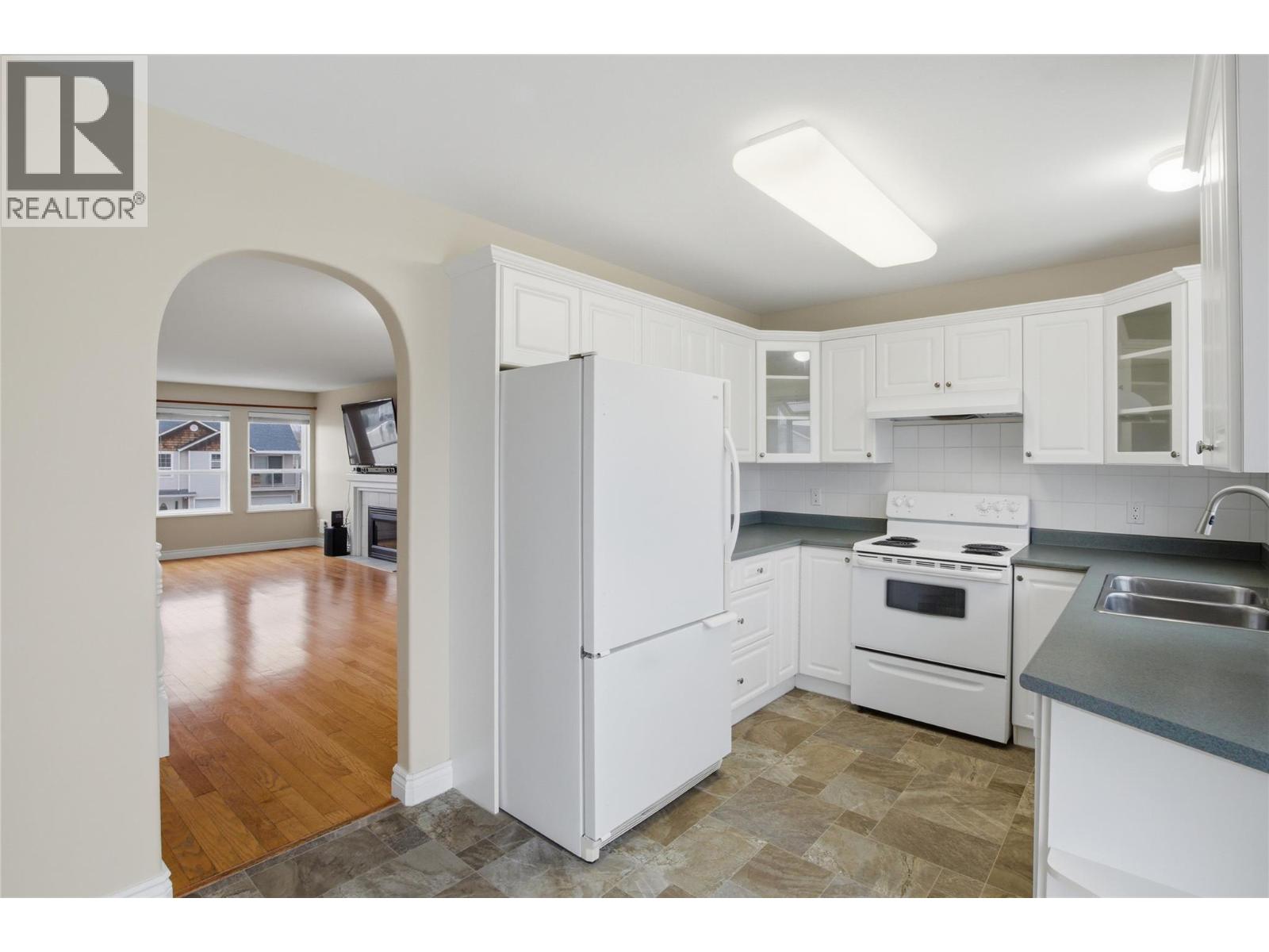 1938 Manning Court - 32