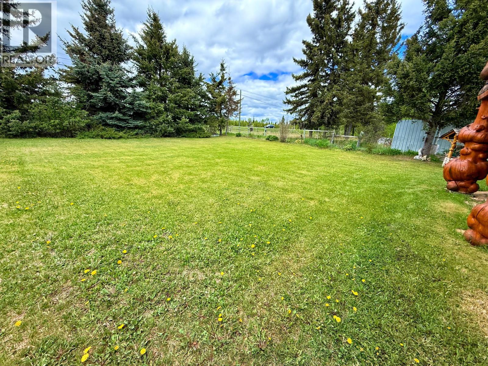 9736 97 Cariboo Highway - 37