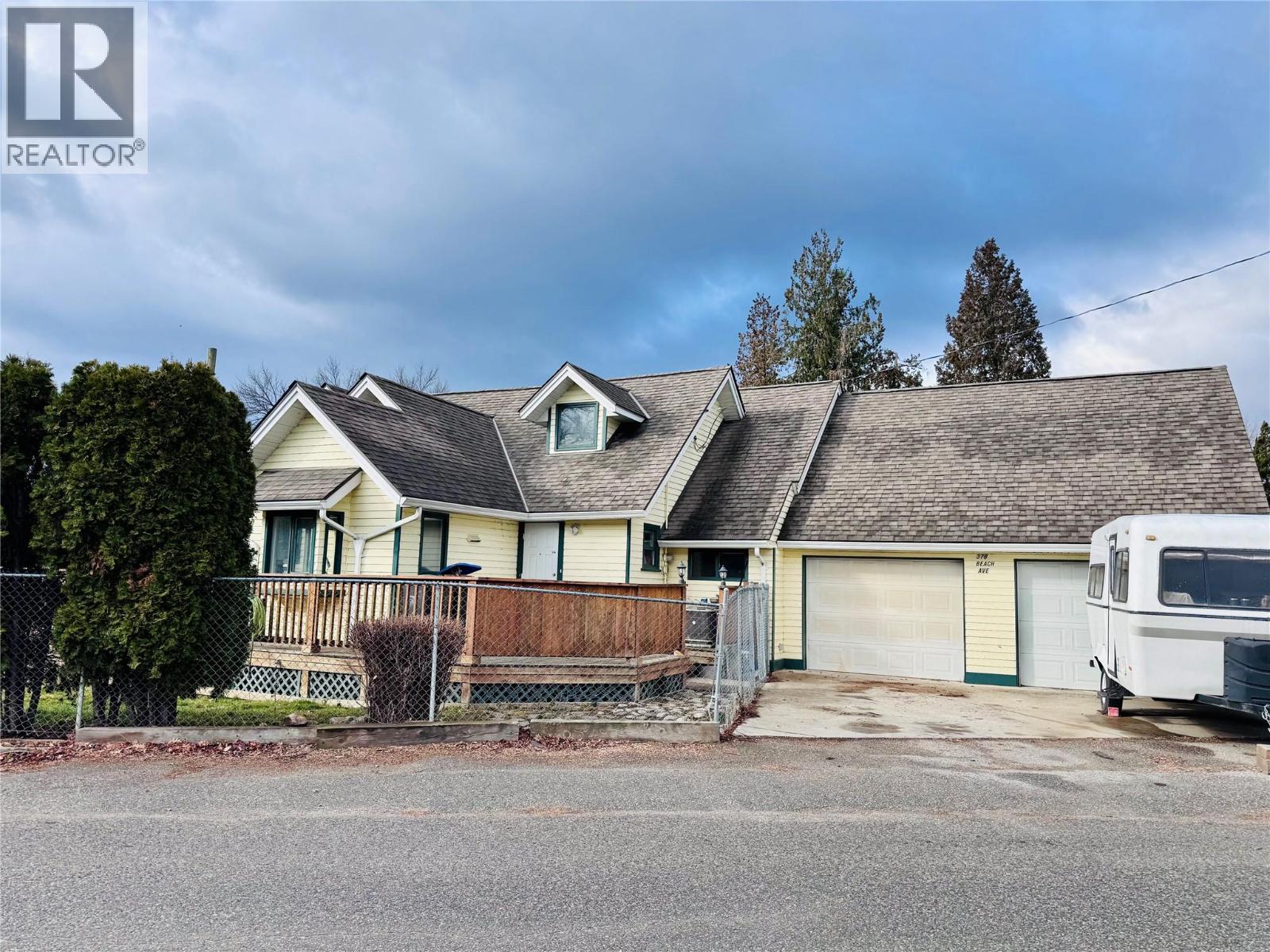 376 Beach Avenue, Kelowna