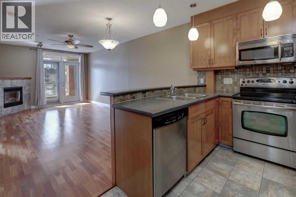 Single Family House for Sale in   Hemlock Crescent SW Spruce Cliff Calgary 