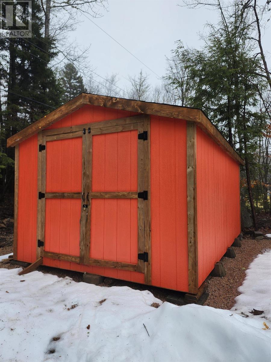 Property 25 of 34 of 195 Falkenham Road