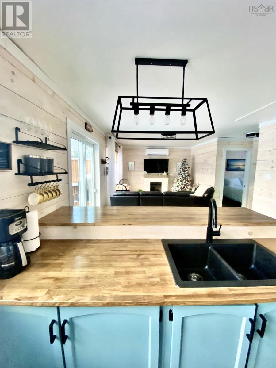 Property 34 of 34 of 195 Falkenham Road