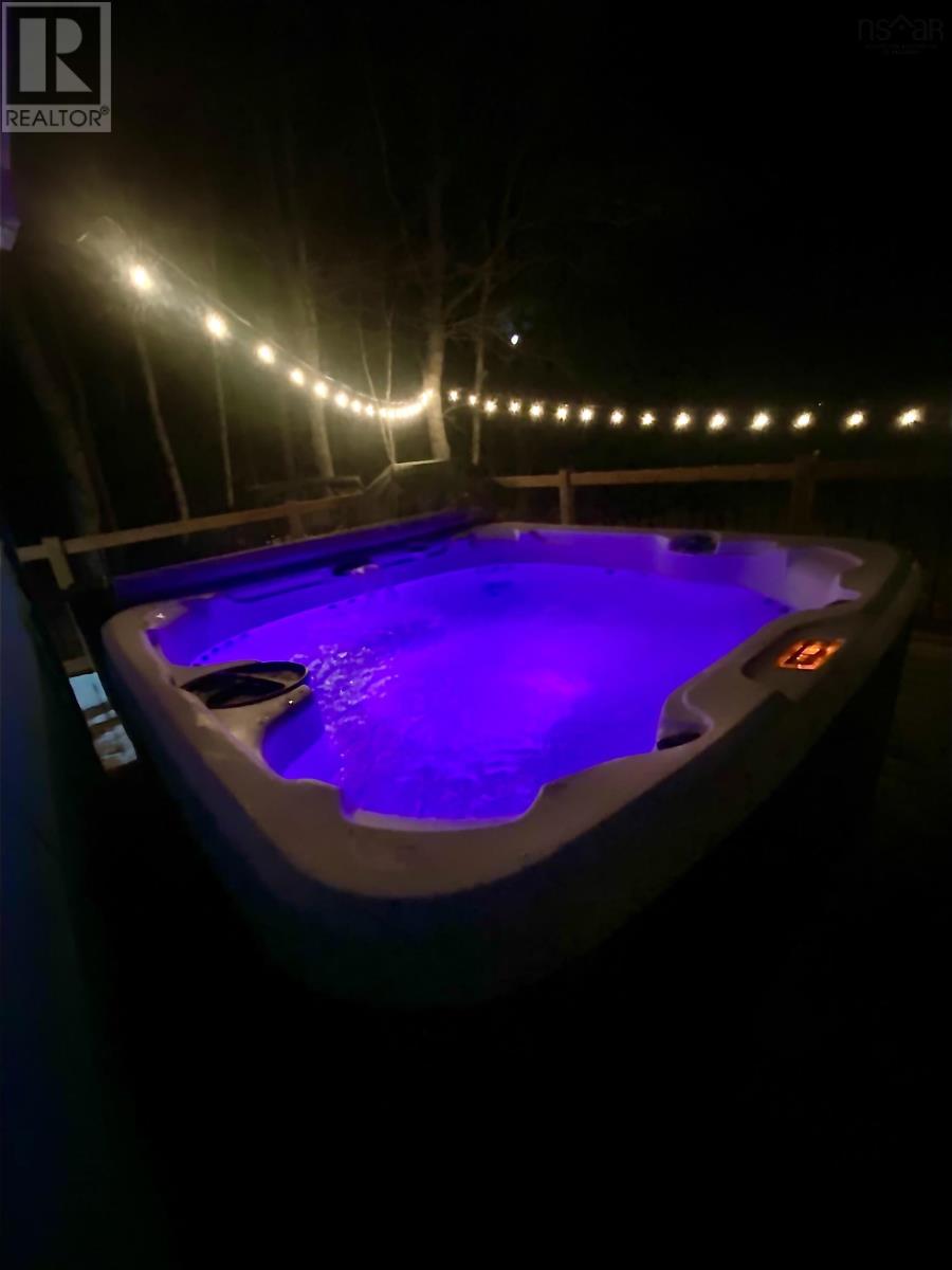 Property 26 of 34 of 195 Falkenham Road