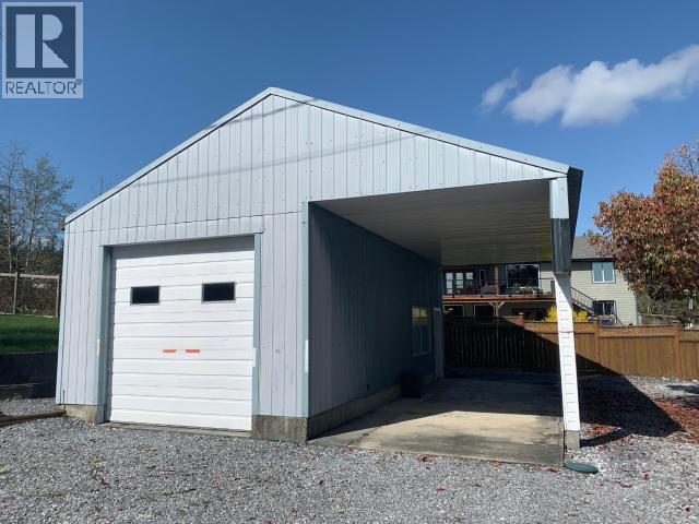 4856 SANDERSON ROAD, Texada Island