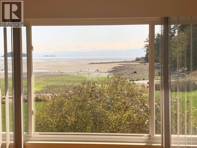 4856 SANDERSON ROAD, Texada Island