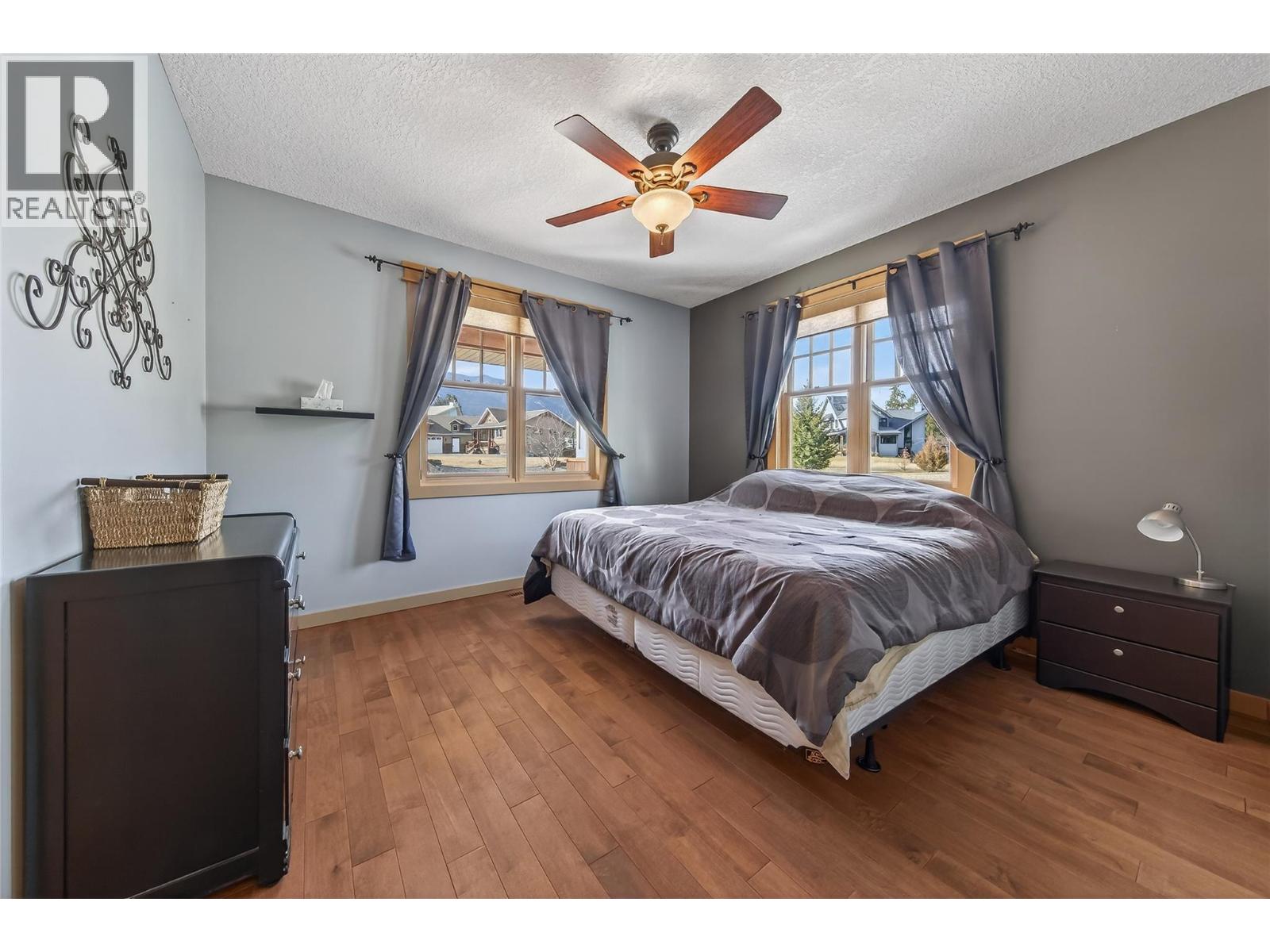 6880 Columbia Ridge Drive, Fairmont Hot Springs