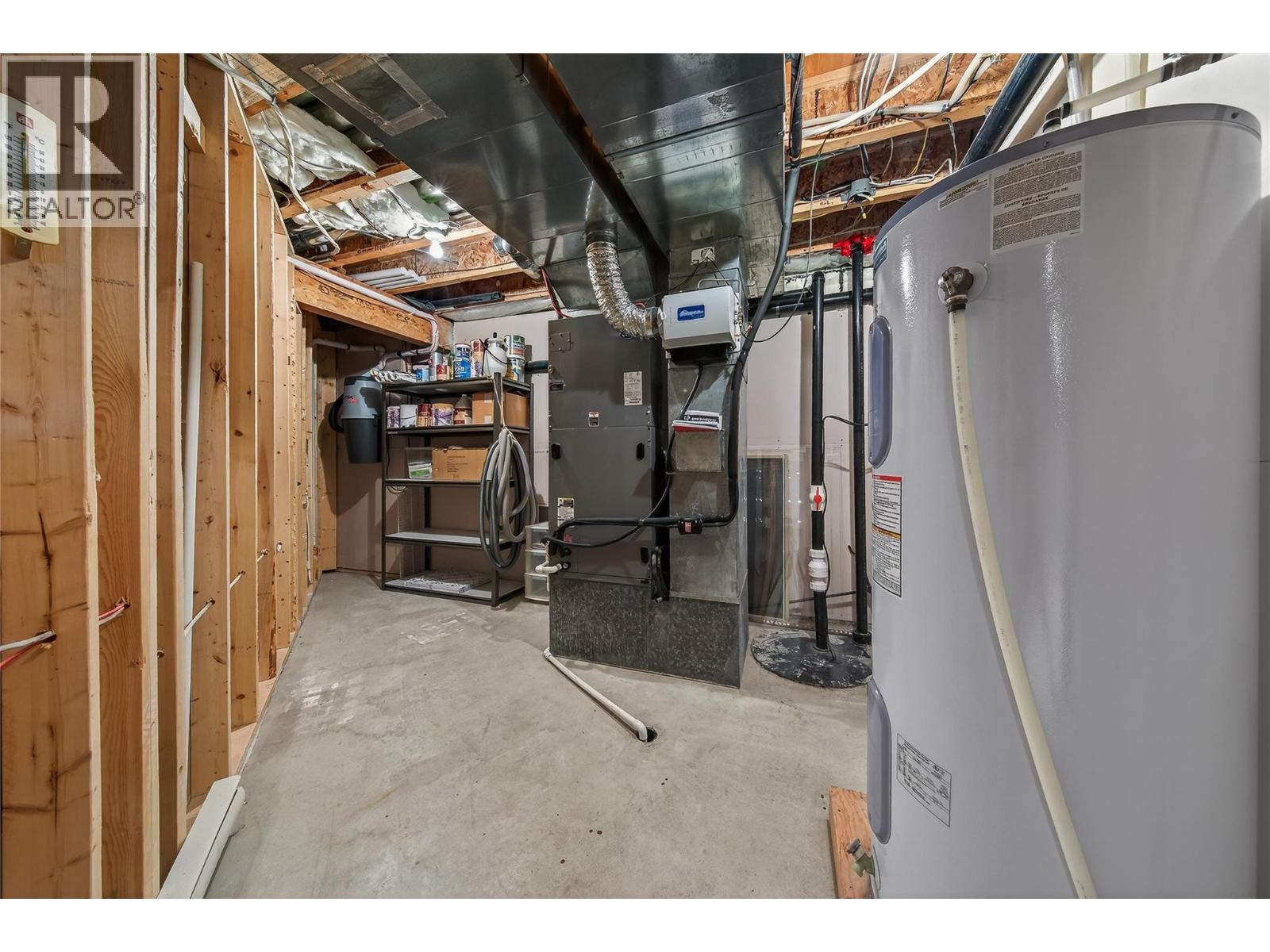 6880 Columbia Ridge Drive, Fairmont Hot Springs