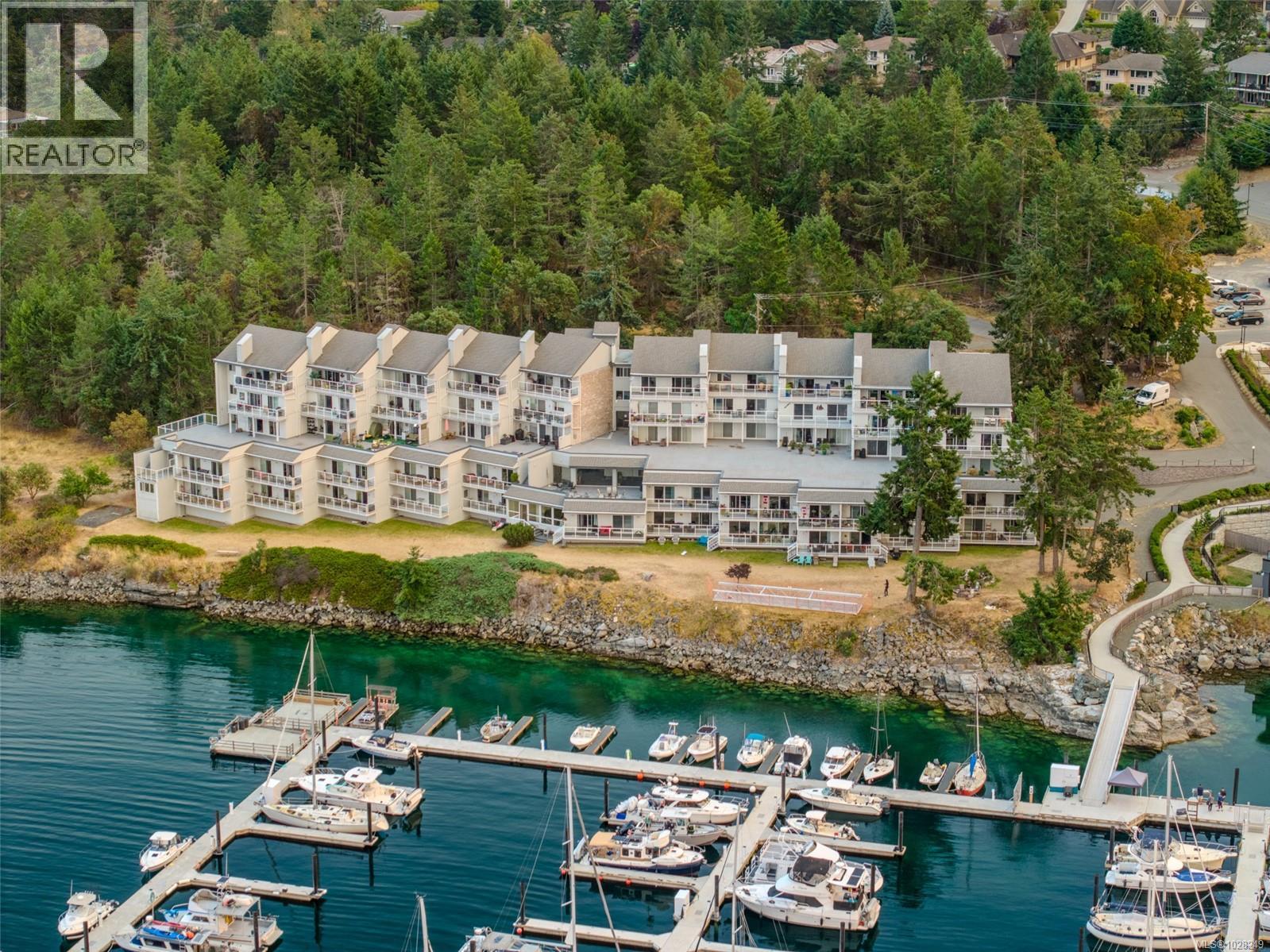 403 3555 Outrigger Rd, Nanoose Bay