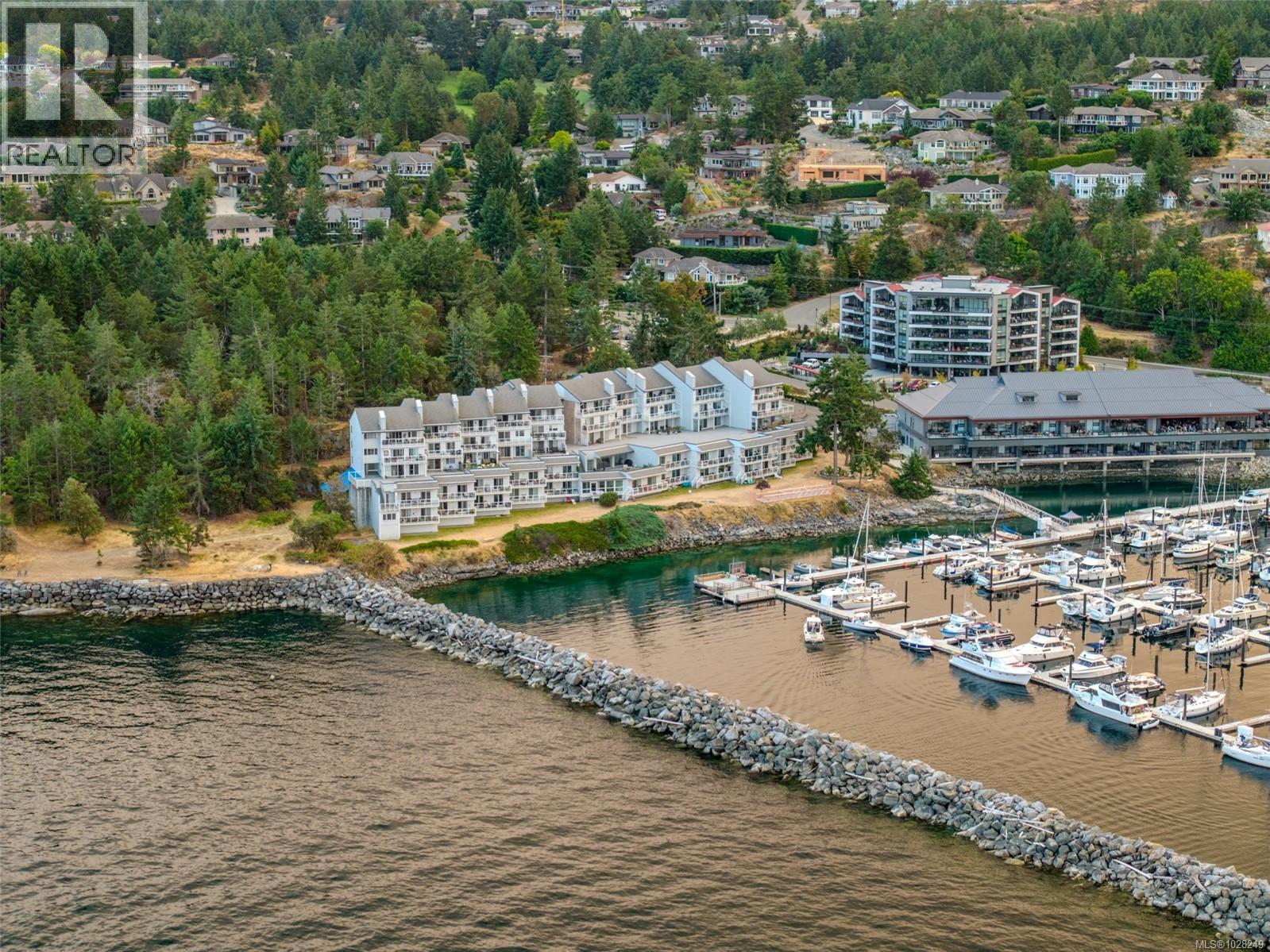 403 3555 Outrigger Rd, Nanoose Bay