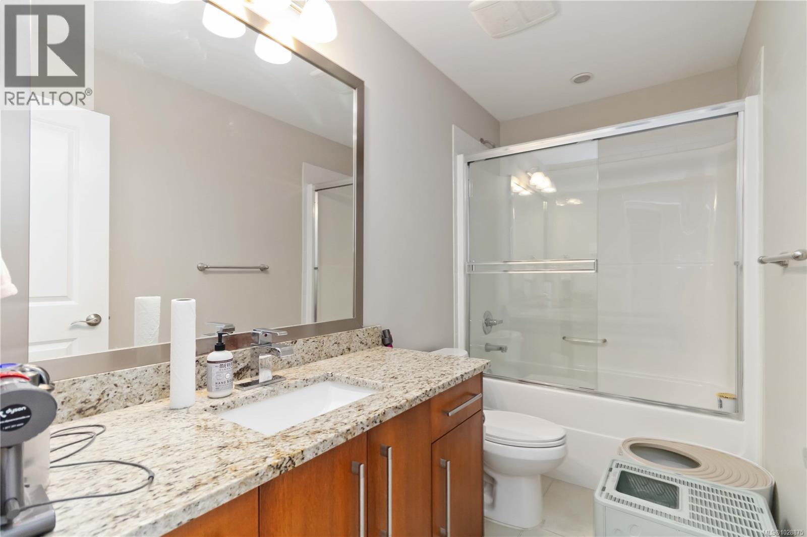 2200 PLAYERS DR - 32