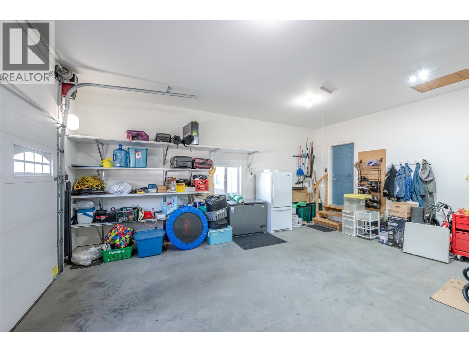 8300 Gallagher Lake Frontage Road Unit# 122, Oliver