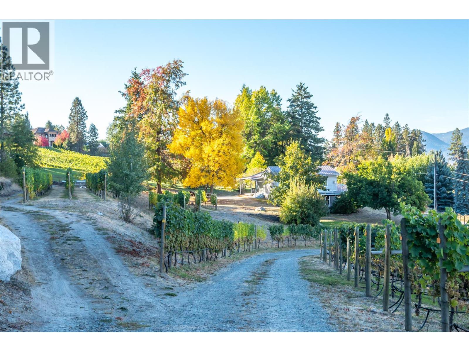 2864 Arawana Road, Naramata