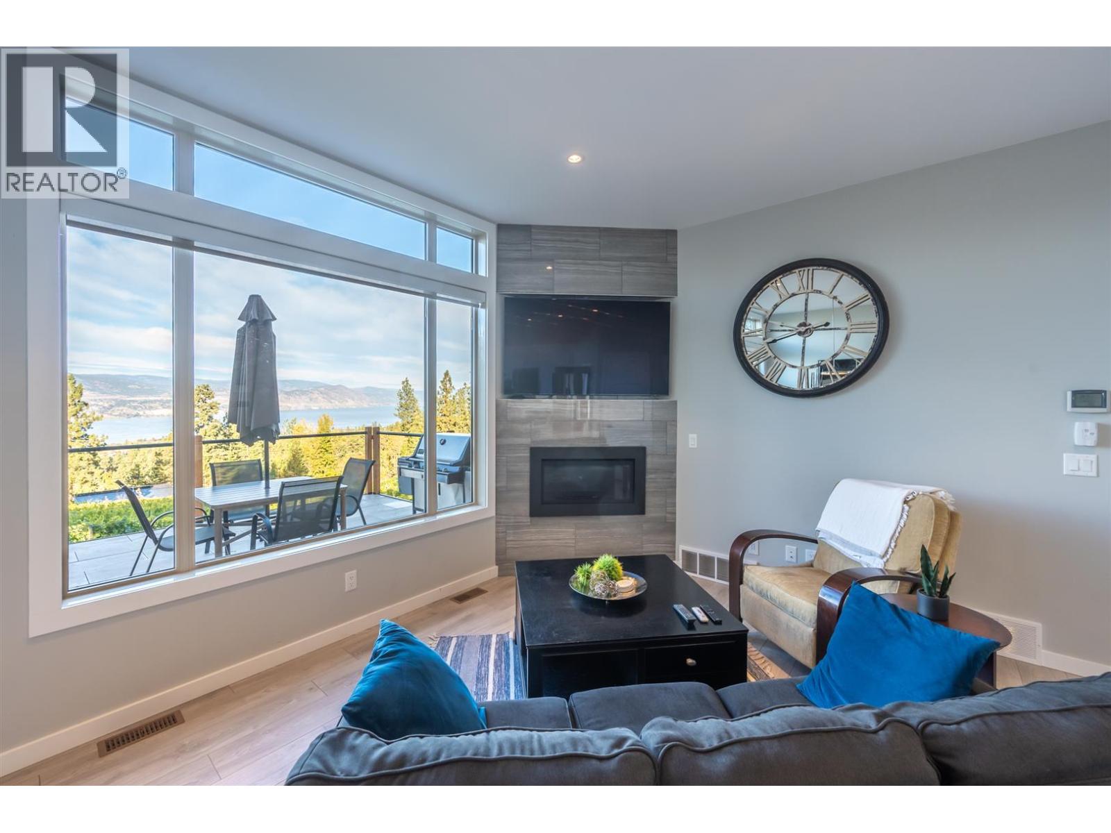 2864 Arawana Road, Naramata