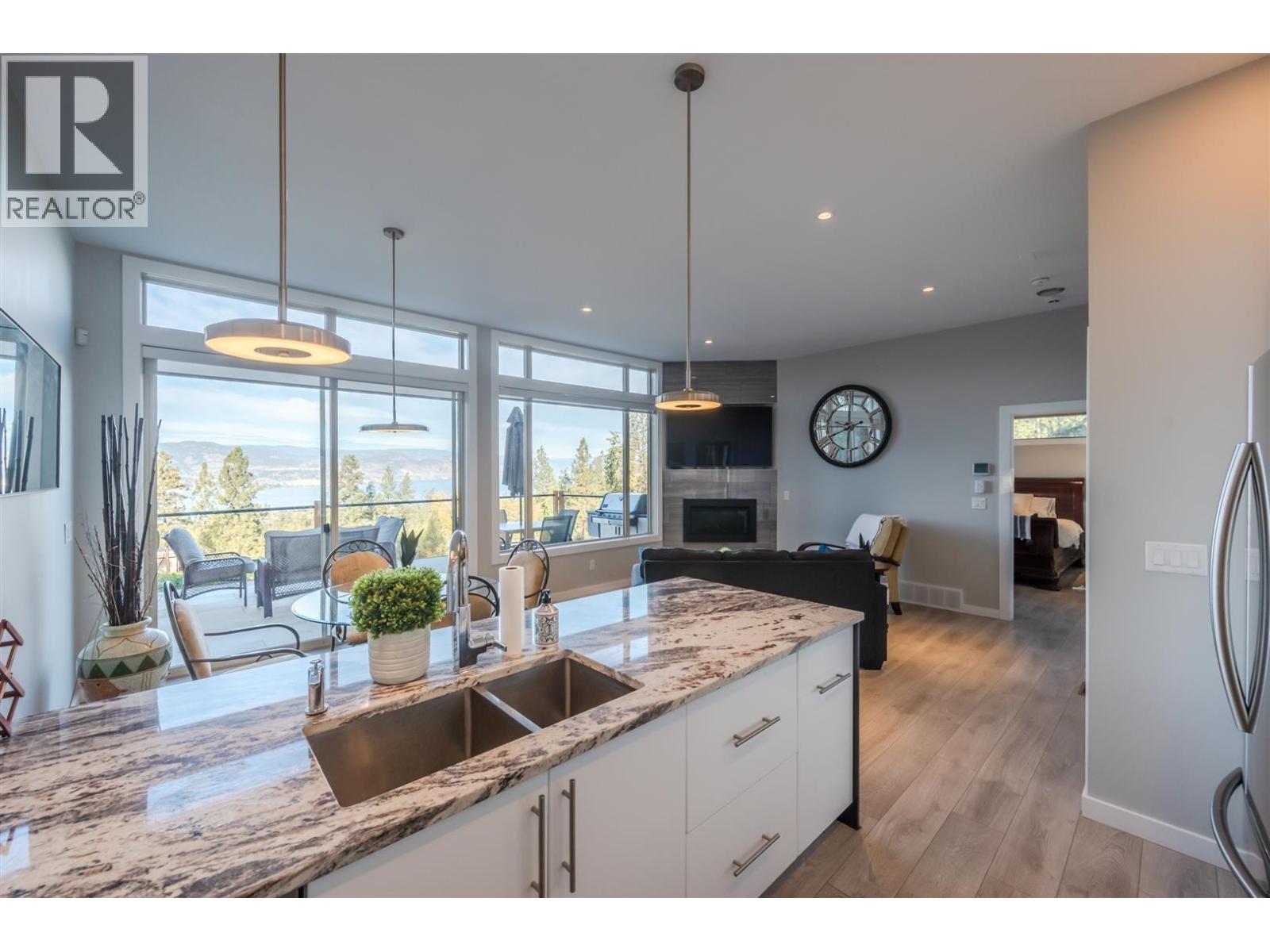 2864 Arawana Road, Naramata