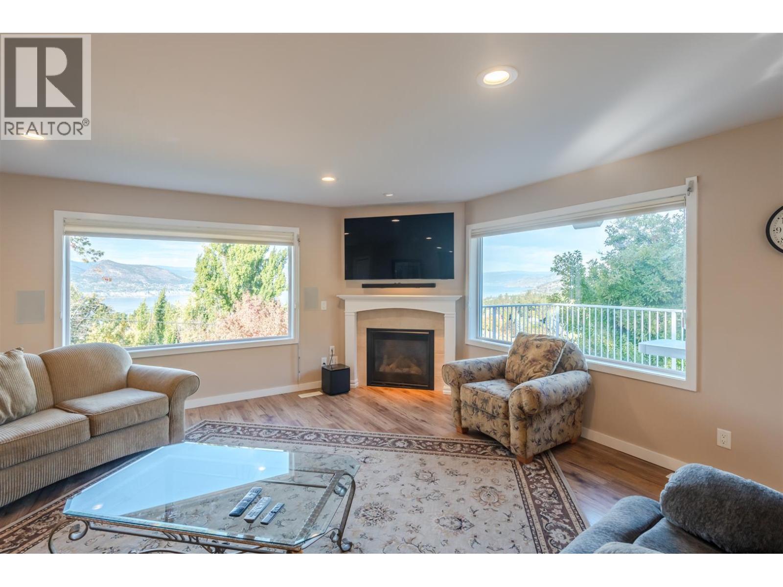 2864 Arawana Road, Naramata