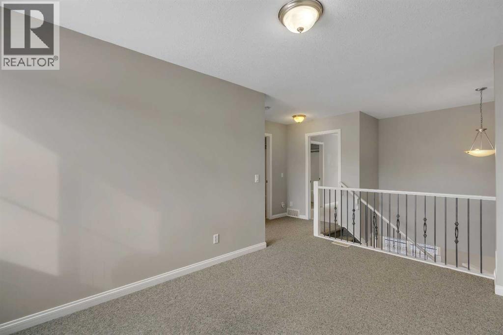 Single Family House for Sale in  Royal Manor NW Royal Oak Calgary 