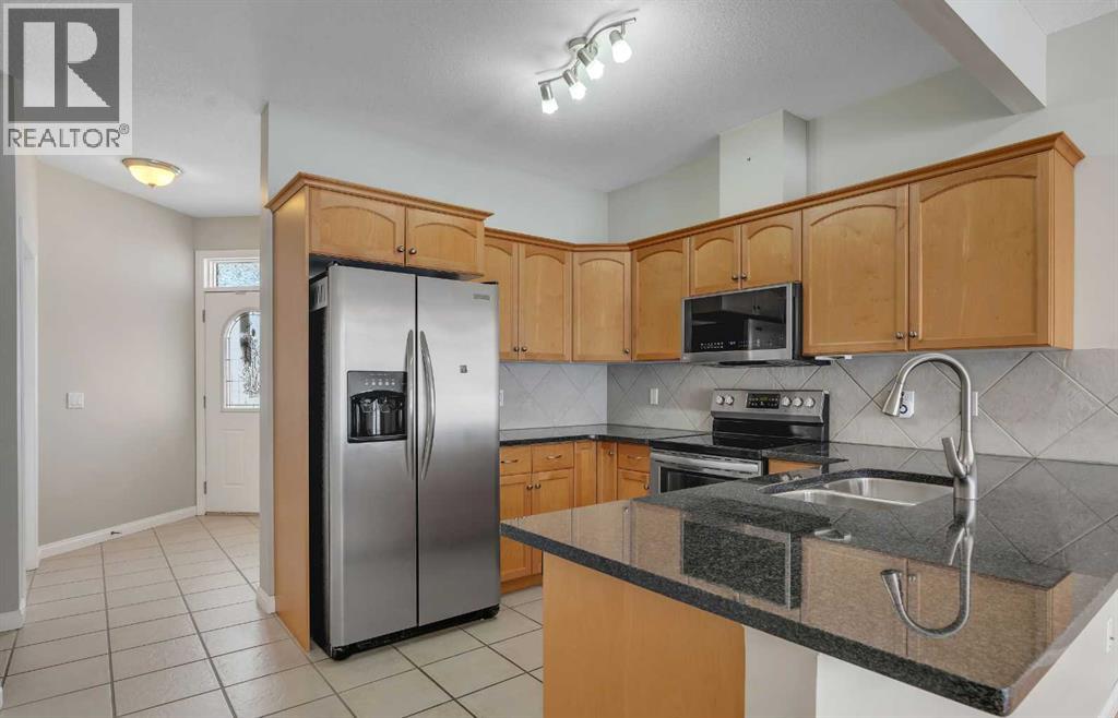 Single Family House for Sale in  Royal Manor NW Royal Oak Calgary 