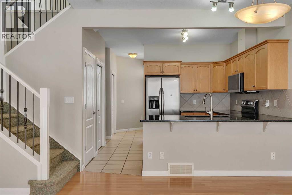 Single Family House for Sale in  Royal Manor NW Royal Oak Calgary 