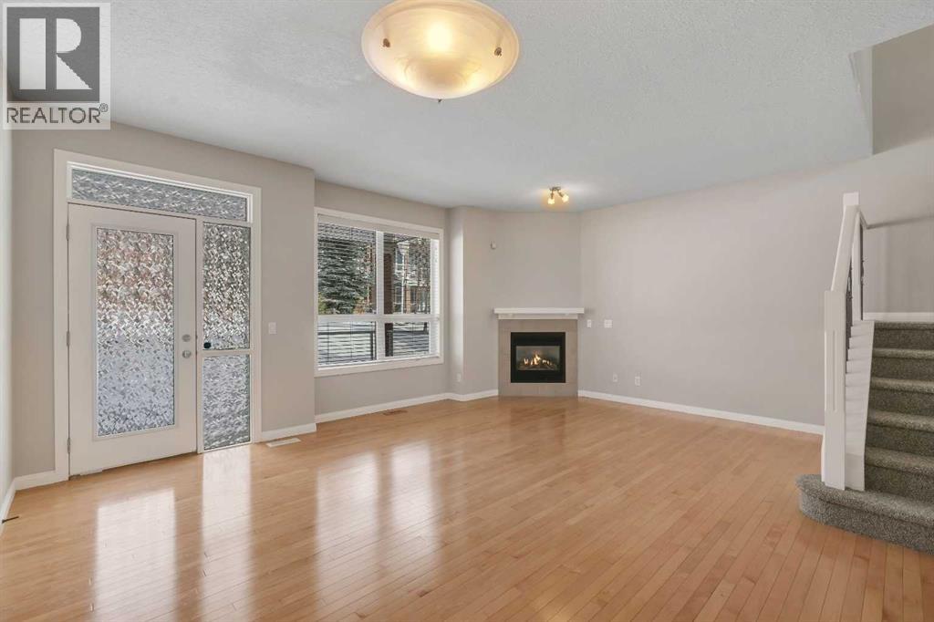 Single Family House for Sale in  Royal Manor NW Royal Oak Calgary 