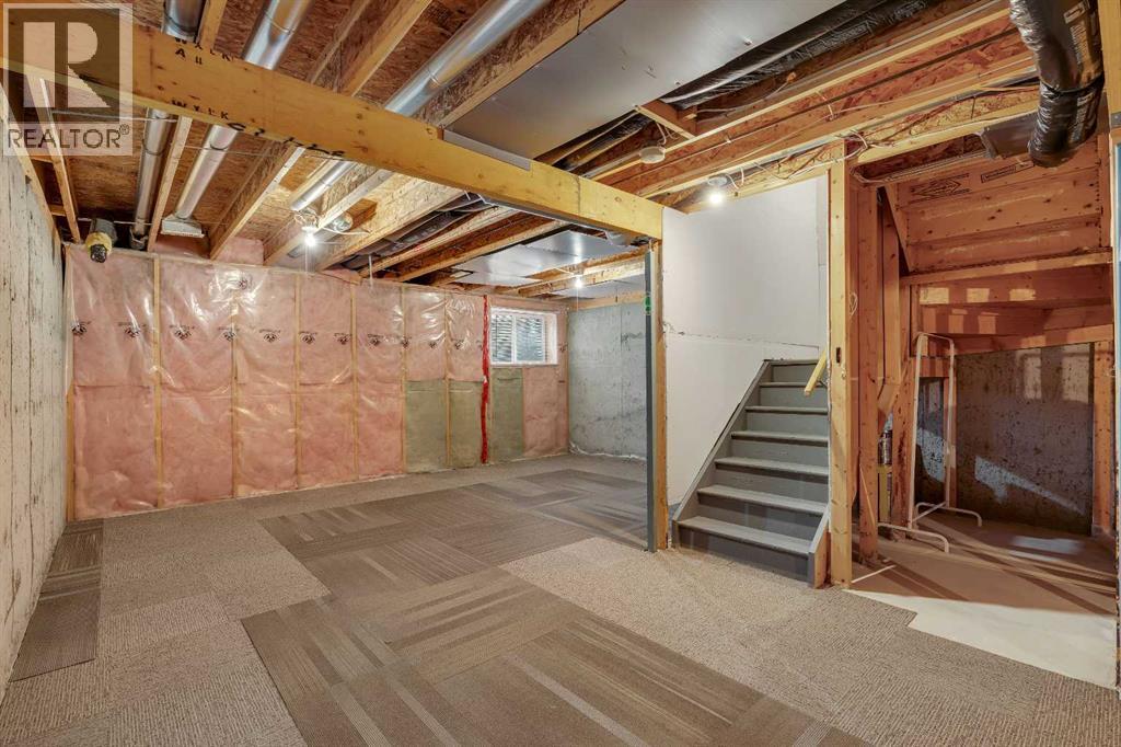 Single Family House for Sale in  Royal Manor NW Royal Oak Calgary 