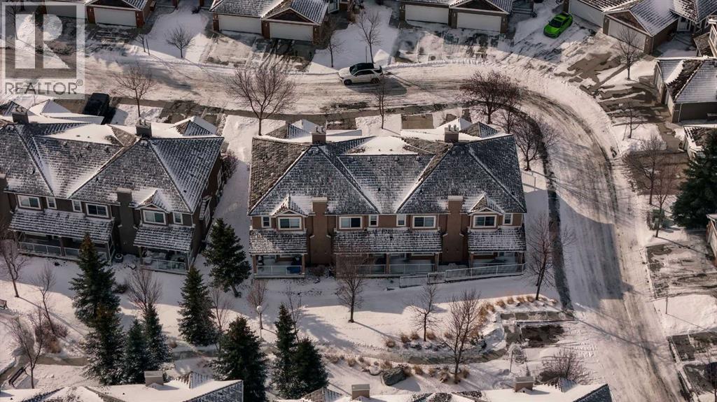 Single Family House for Sale in  Royal Manor NW Royal Oak Calgary 