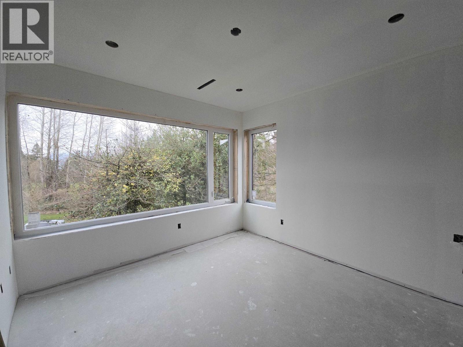 1 98 W 37TH AVENUE, Vancouver