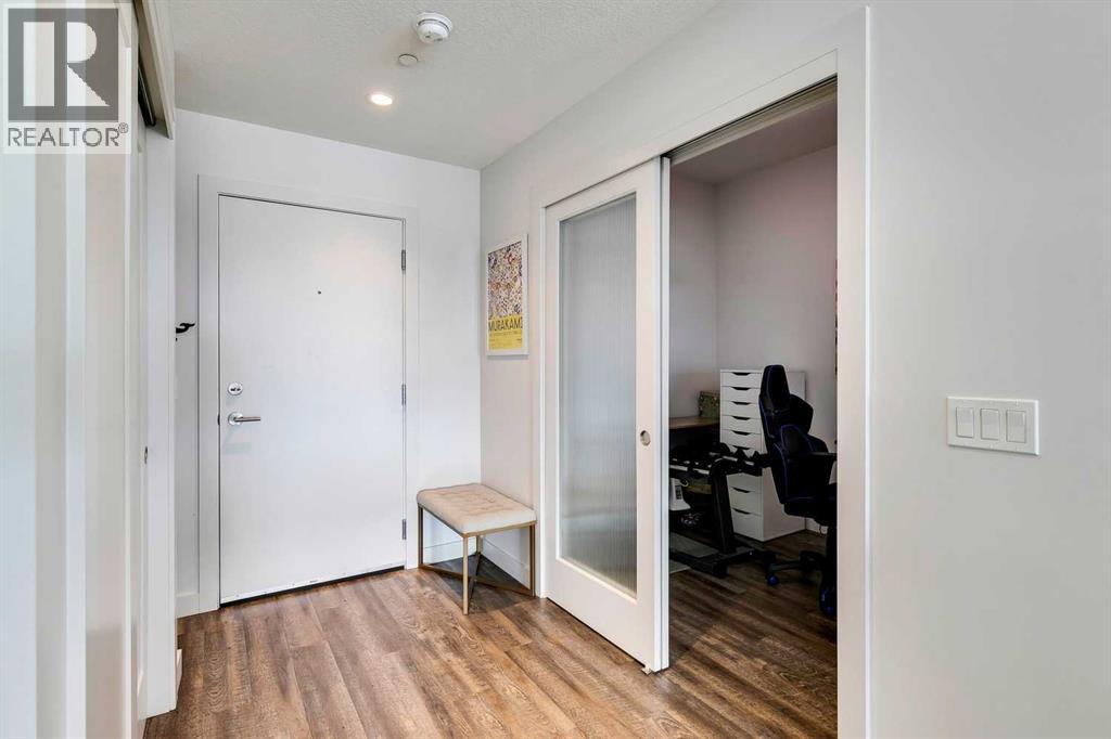 Single Family House for Sale in    Street NE Renfrew Calgary 