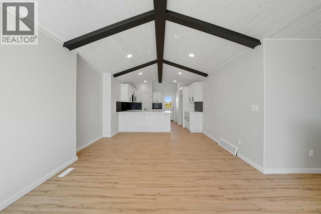 66 Metcalf Way, Lacombe