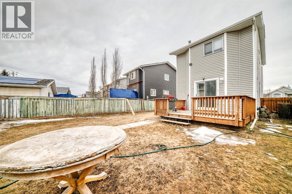 Single Family House for Sale in  Taradale Drive NE Taradale Calgary 